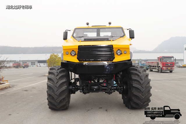 Veículo turístico turístico 6 × 6 no deserto_Fabricante Bigfoot com tração nas seis rodas_Exportação de veículo de surf off-road personalizado