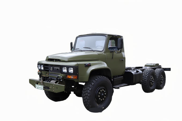 Antigo veículo de transporte rodoviário especial off-road EQ2100E6D chassis_six-wheel drive 245 tip 140 truck_6×6DFveículo militar de carga de cabeça longa clássico de 190 cavalos de potência