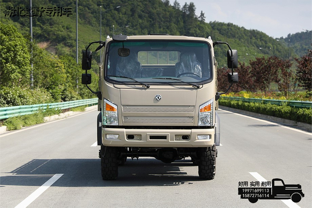 DF Caminhão leve para veículo especial off-road com tração nas seis rodas_2,5 toneladas EQ2082 caminhão de cabeça chata atualizado_66EQ24025Y caminhão pequeno de cabeça chata