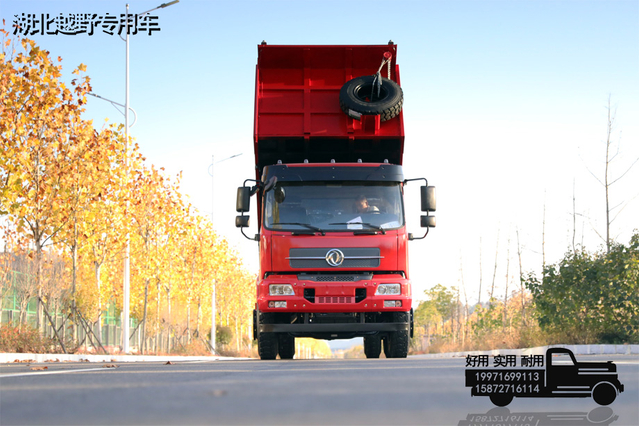 Caminhão basculante semi-dedicado de 210 HP 4×2DF linhas_5 toneladas na dianteira e 13 toneladas na traseira caminhão de transporte de terra, pedra e areia_caminhão basculante para transporte de terraplenagem e minério no canteiro de obras de lama