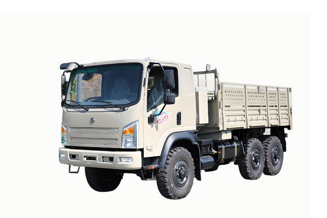 EQ2082DF Caminhão leve de 2,5 toneladas com tração nas seis rodas_170 cavalos de potência modificado caminhão off-road de cabeça chata_'Bobcat' série 6*6 veículo especial