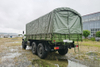 6 × 6 clássico DFEQ2100E6D caminhão especial off-road_tração nas seis rodas 245 nariz pontiagudo 140 veículo de transporte_190 cavalos de potência veículo militar de nariz longoCaminhão