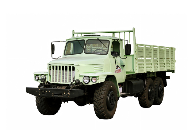 Veículo militar clássico EQ2100E6D 6 × 6_ tração nas seis rodas 245 nariz pontiagudo 140 veículo de transporte_ 190 cavalos de potência nariz longo Caminhão caminhão especial off-road
