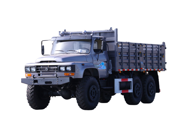 EQ2100E6D novo caminhão especial off-road_tração de seis rodas 245 pontas 140 veículo de transporte_6×6DFcaminhão militar clássico de cabeça longa de 190 cavalos de potência