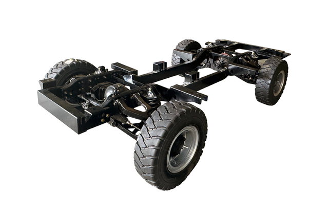 4*4 suspensão independente personalizada_tração nas quatro rodas 6/8/10 ton mola tipo III chassis_150/170/190/195/200/220 cavalos de potência veículo especial off-road