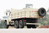 Caminhão especial off-road EQ2082 atualizado_DF canhão de aço pequeno de 2,5 toneladas com tração nas seis rodas 240 carga 170 cavalos de potência_6 * 6 caminhão de transporte de engenharia clássico 25Y