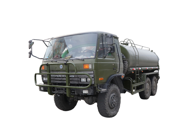 190 cavalos de potência EQ2102G off-road especial 10m³ caminhão de água configuração do fabricante_tração nas seis rodas 245 cabeça plana 153 caminhão de transporte líquido preço_6 × 6 DFveículo militar clássico de 210 cavalos de potência 5/8/12/15/20 telefone tanque quadrado