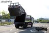 DFCaminhão de lixo de compressão 4 × 2 de cabeça chata_190 cavalos de potência e 14 metros quadrados de caminhão de saneamento_12 toneladas fabricante de caminhão de limpeza de lixo de uma fileira e meia