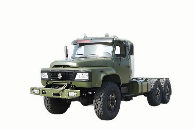 EQ2100E6D chassi de veículo de transporte rodoviário especial off-road_tração de seis rodas 245 nariz pontiagudo 140 caminhão_6 × 6DFveículo militar de carga de nariz longo clássico de 190 cavalos de potência