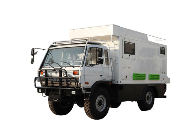EQ2070 off-road modificado com tração nas quatro rodas RV_190 cavalos de potência 4 × 4, transportador de tropas a diesel de três toneladas e meia e veículo recreativo_DF153 veículo especial