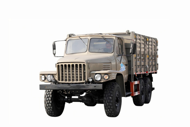 Veículo especial off-road EQ2082_DF Caminhão clássico com tração nas seis rodas, 240 cargas e 170 cavalos de potência_ Canhão de aço pequeno de 2,5 toneladas 6 * 6 transporte de engenharia clássico 25Y