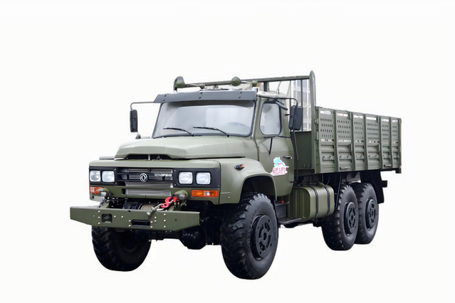 Veículo de transporte especial off-road EQ2100E6D_tração de seis rodas 245 ponta 140 caminhão_6 × 6DFveículo militar clássico de nariz longo de 190 cavalos de potênciaCaminhão