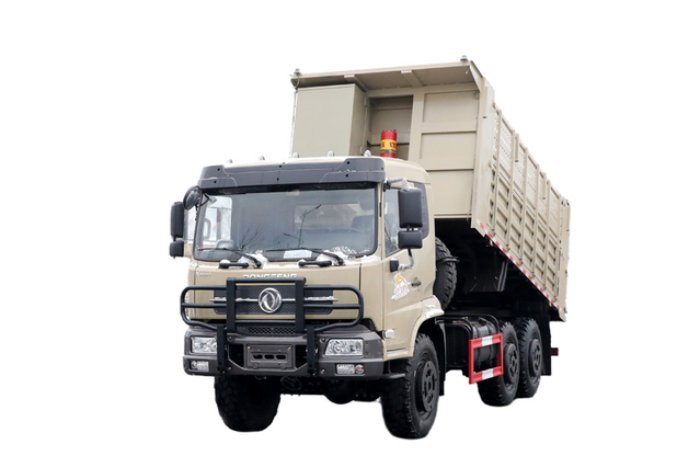 Fabricante de caminhão basculante especial off-road EQ2102G de 210 cavalos de potência_Cummins 240/260 / Weichai 190 com tração nas seis rodas personalizada 245 cabeça chata 153 configuração de veículo de transporte_6 × 6 DF veículo militar clássico 10/12/15 // telefone de vendas de preço de veículo de tropa de carga de 20 toneladas